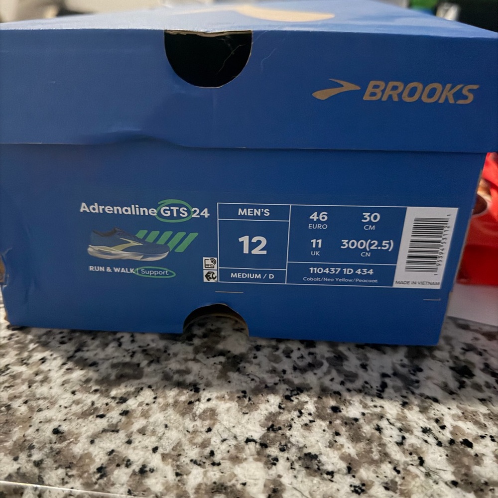 Brooks Adrenaline GTS 24 Men's Shoes - Blue and Yellow
